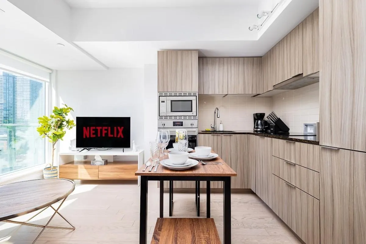 1Br With Sofa Bed That Sleeps 3 By Yorkville! 多伦多 公寓