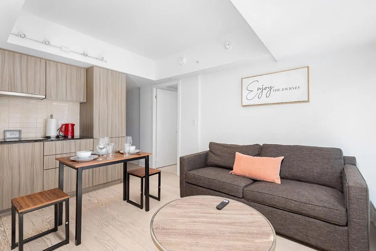 1Br With Sofa Bed That Sleeps 3 By Yorkville! 多伦多